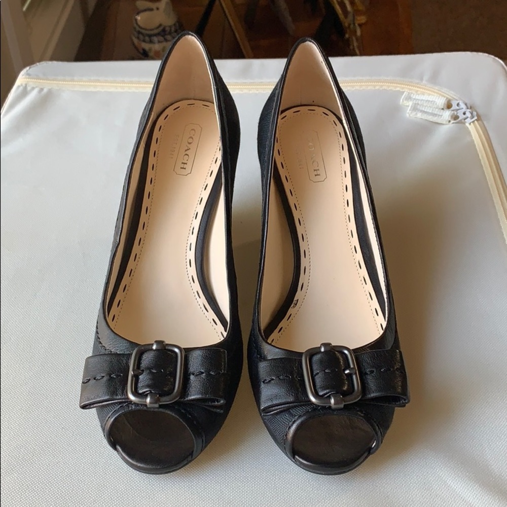 Coach Logo Wedges w/Bow